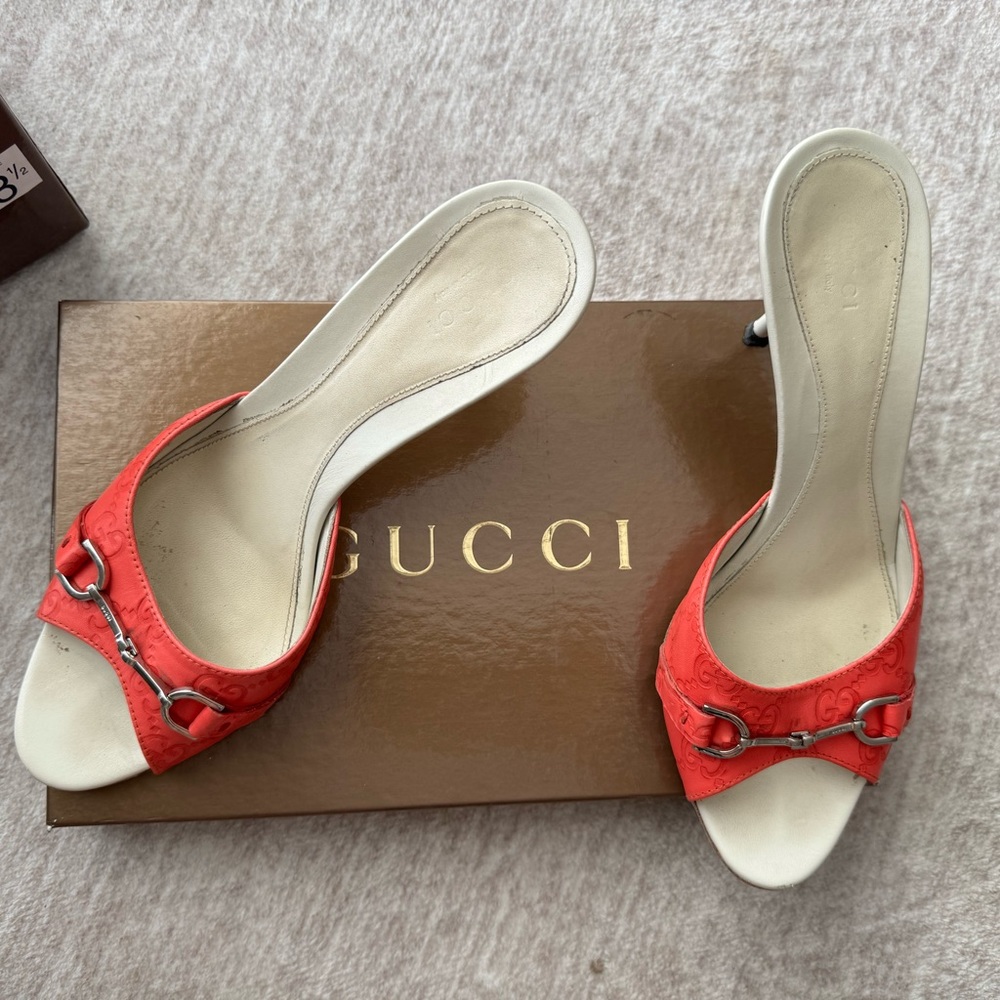 Gucci Women's Pink and Cream Mules